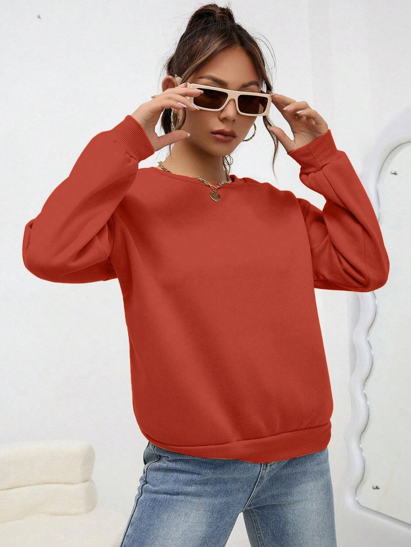 Casual Loose-Fit Sporty Sweatshirt