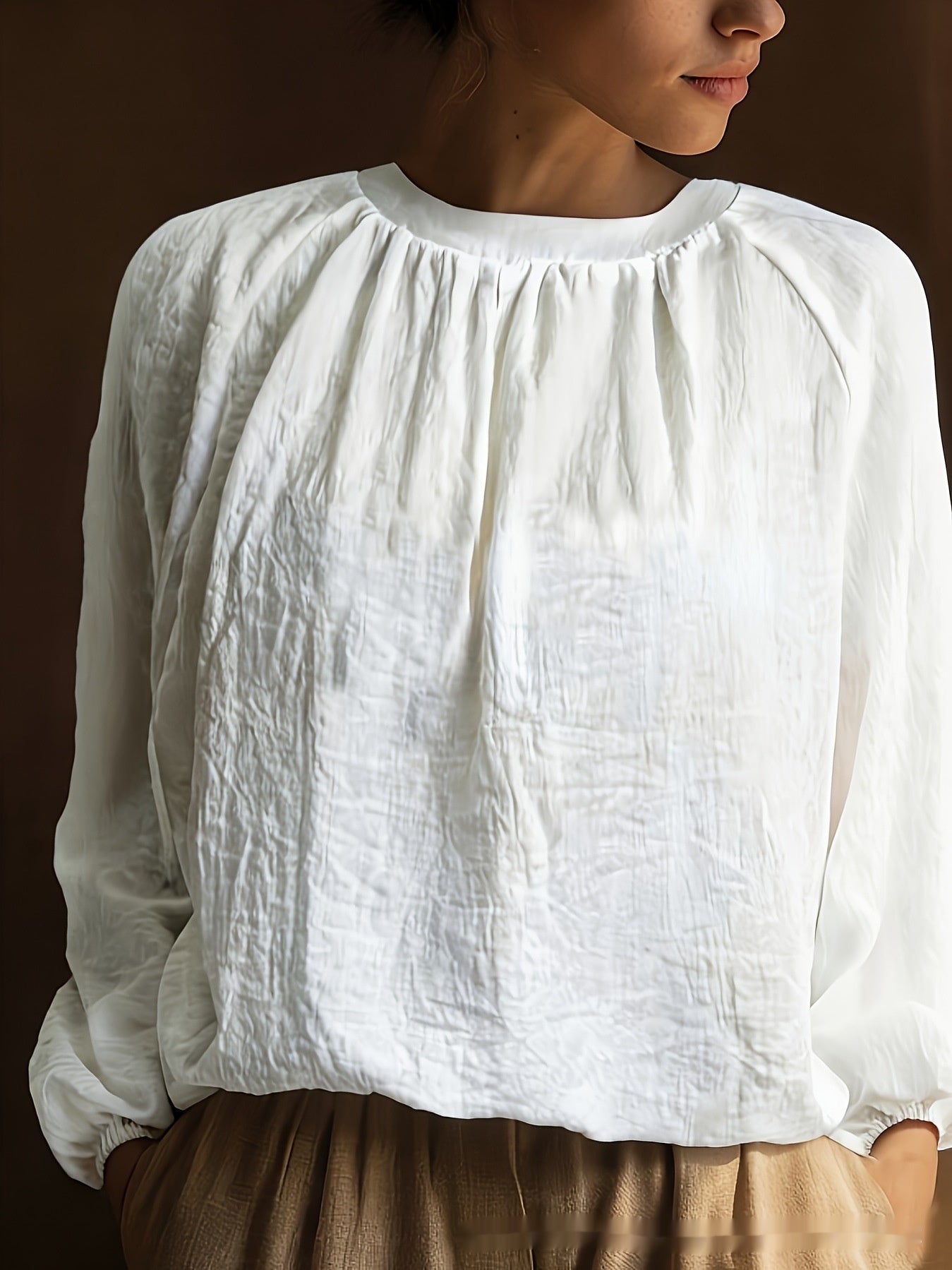 Solid-Color Elegant And Minimalist Linen Long-Sleeve Top.