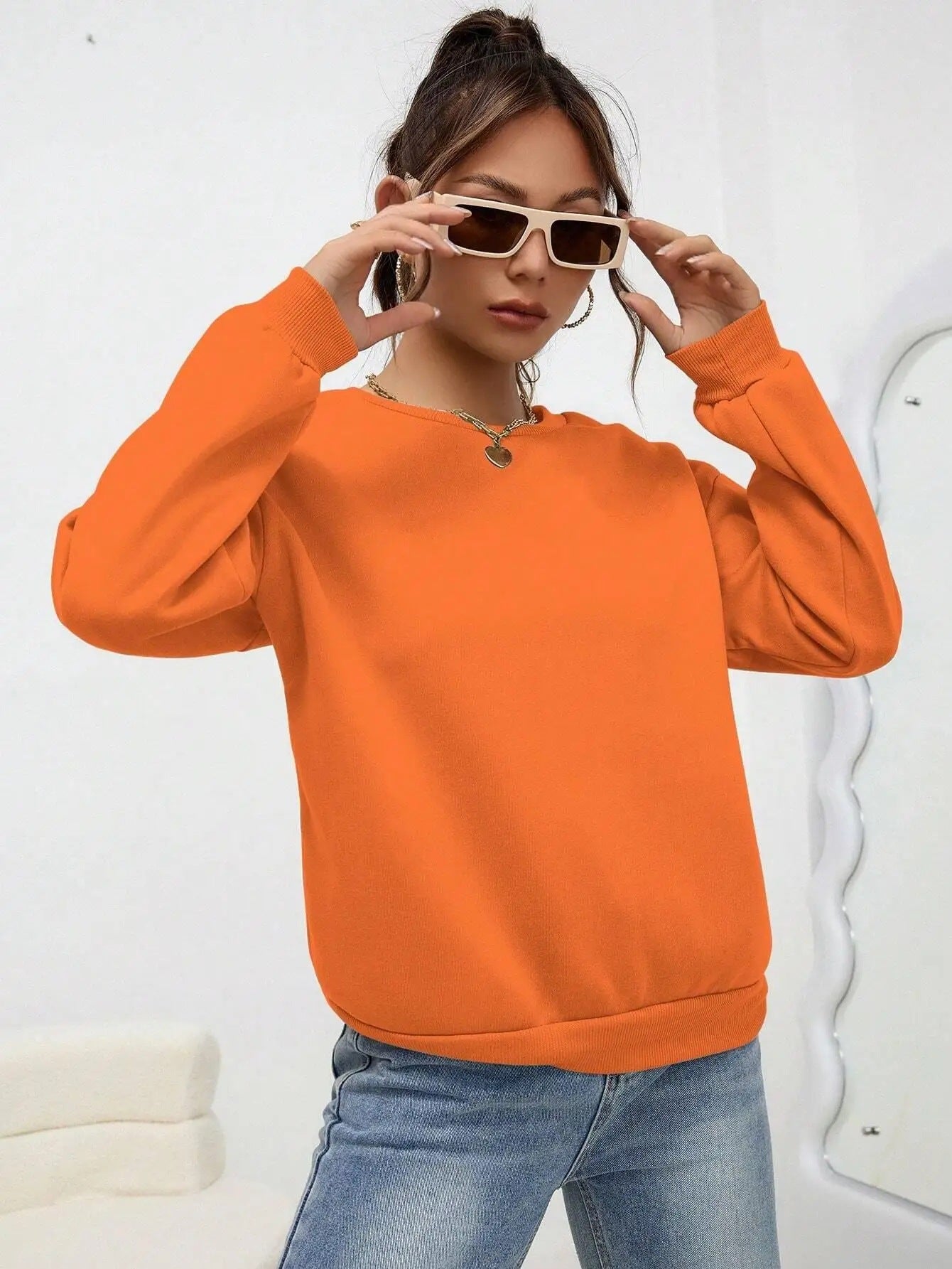 Casual Loose-Fit Sporty Sweatshirt